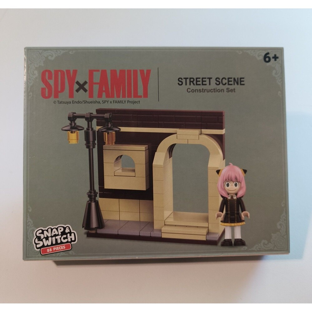 Spy X Family Snap and Switch Street Scene Construction Set 88 Pieces Manga Anime